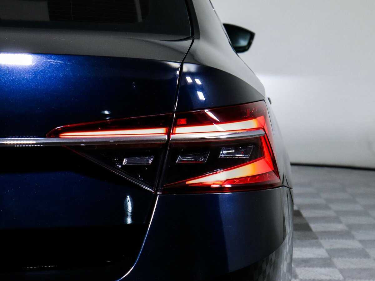 Skoda Superb, 2021 Фото №17