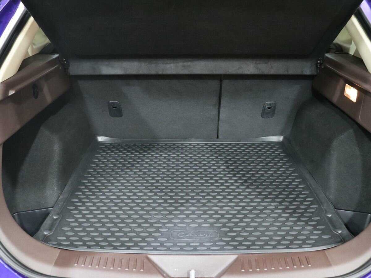 FAW Bestune T77, 2023 Фото №25