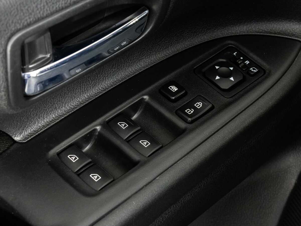 Mitsubishi Outlander, 2021 Фото №13