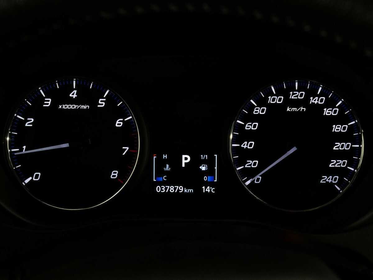 Mitsubishi Outlander, 2021 Фото №15