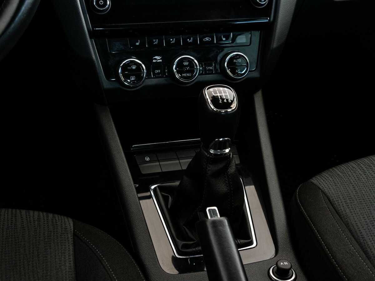 Skoda Octavia, 2018 Фото №13