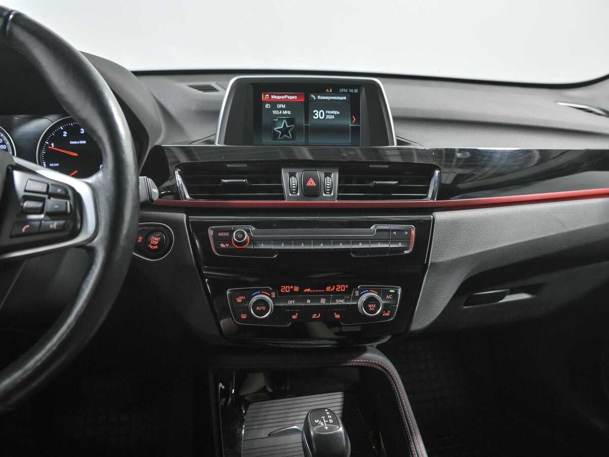 BMW X1 18d xDrive, 2019 Фото №10