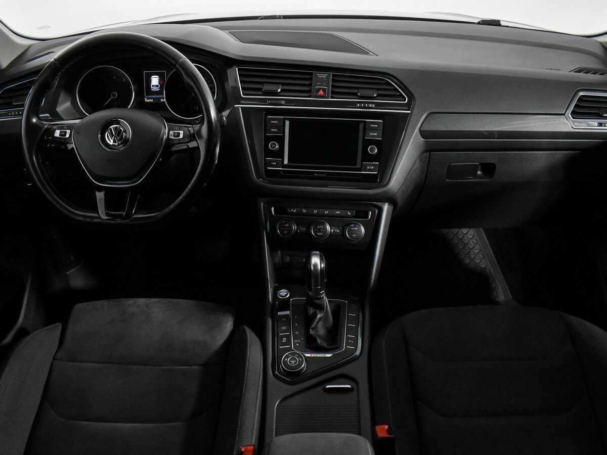 Volkswagen Tiguan, 2017 Фото №17