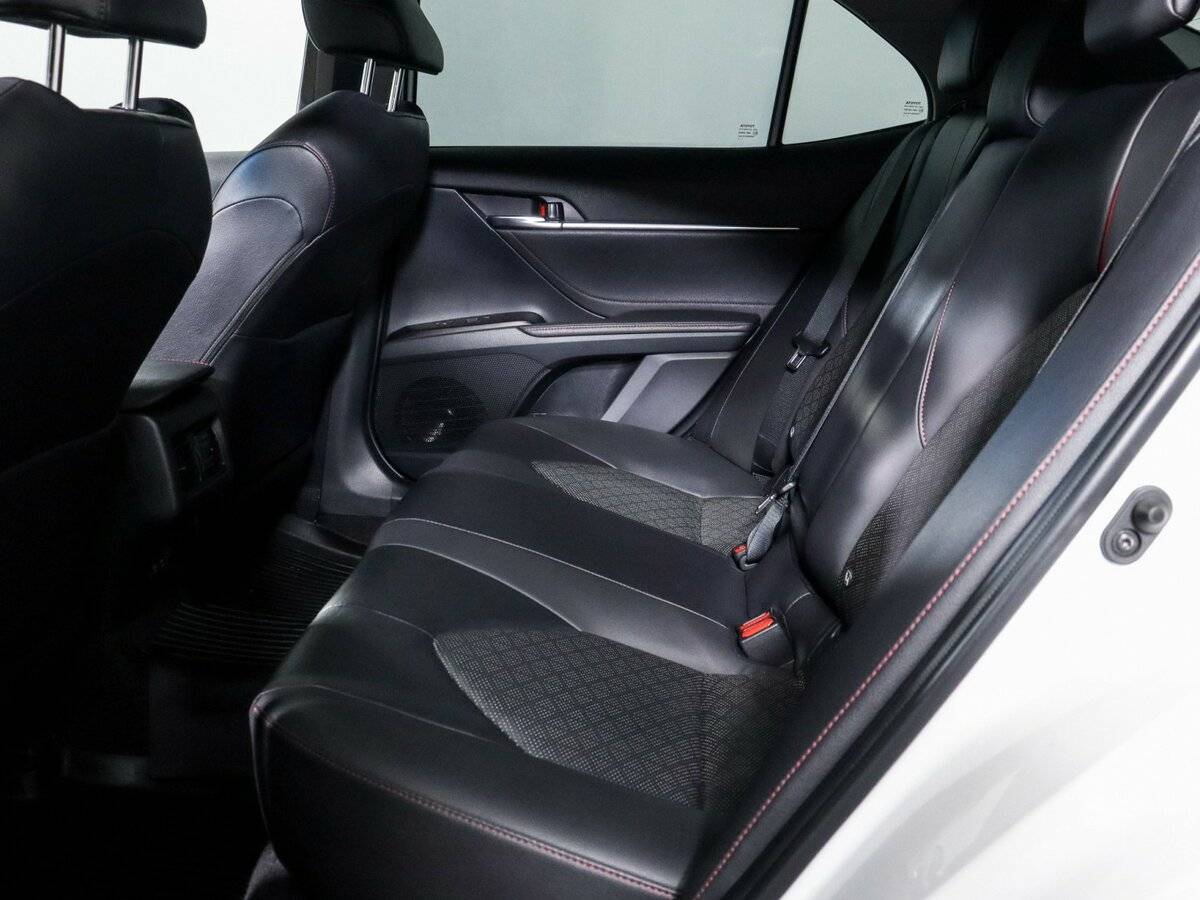 Toyota Camry, 2021 Фото №7