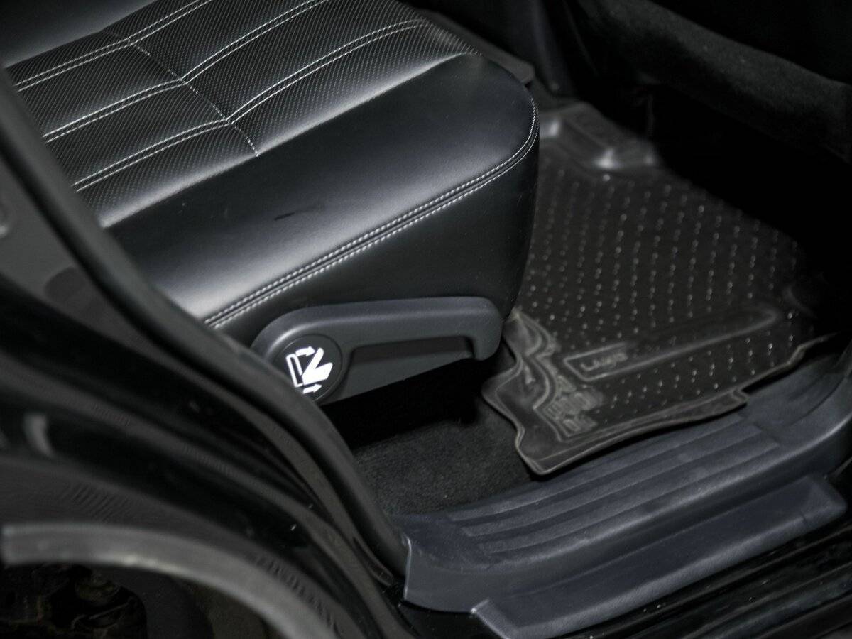 Toyota Land Cruiser Prado, 2017 Фото №22