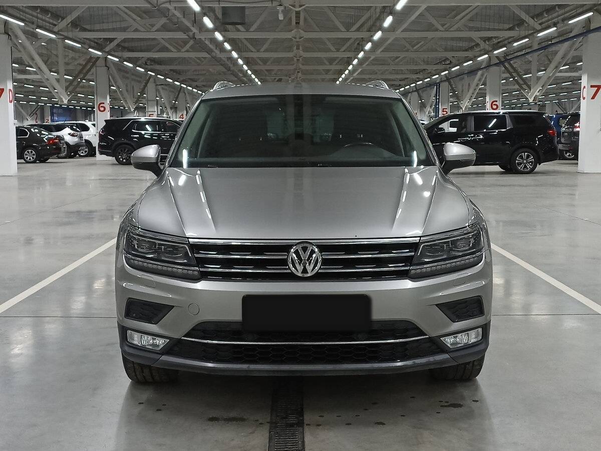 Volkswagen Tiguan, 2017 - 94 001 км. | Фото №2