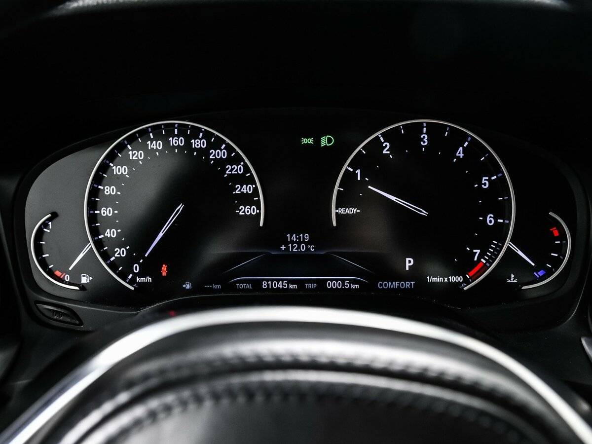 BMW 3 серии 320i xDrive, 2019 Фото №10