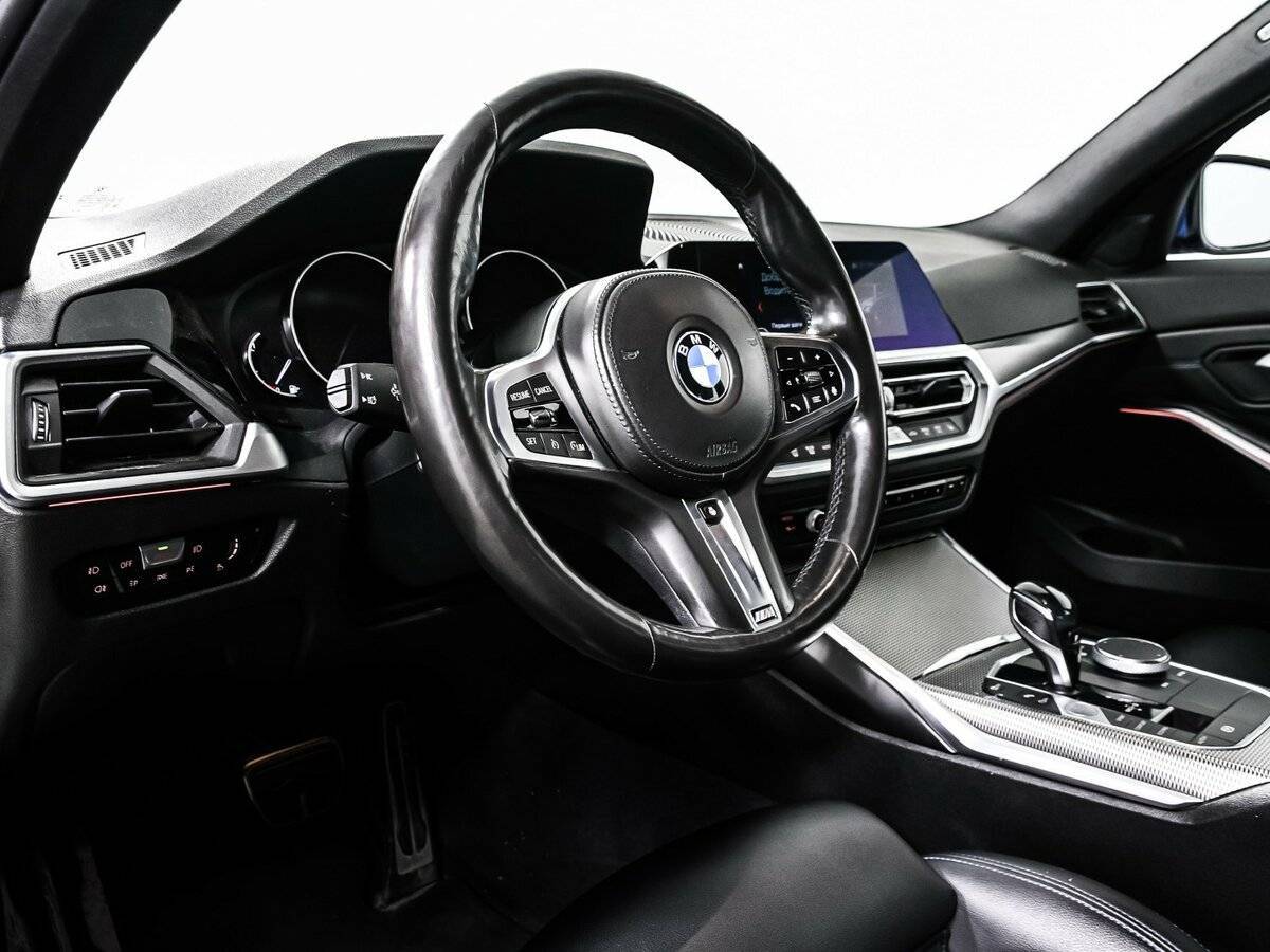 BMW 3 серии 320i xDrive, 2019 Фото №13