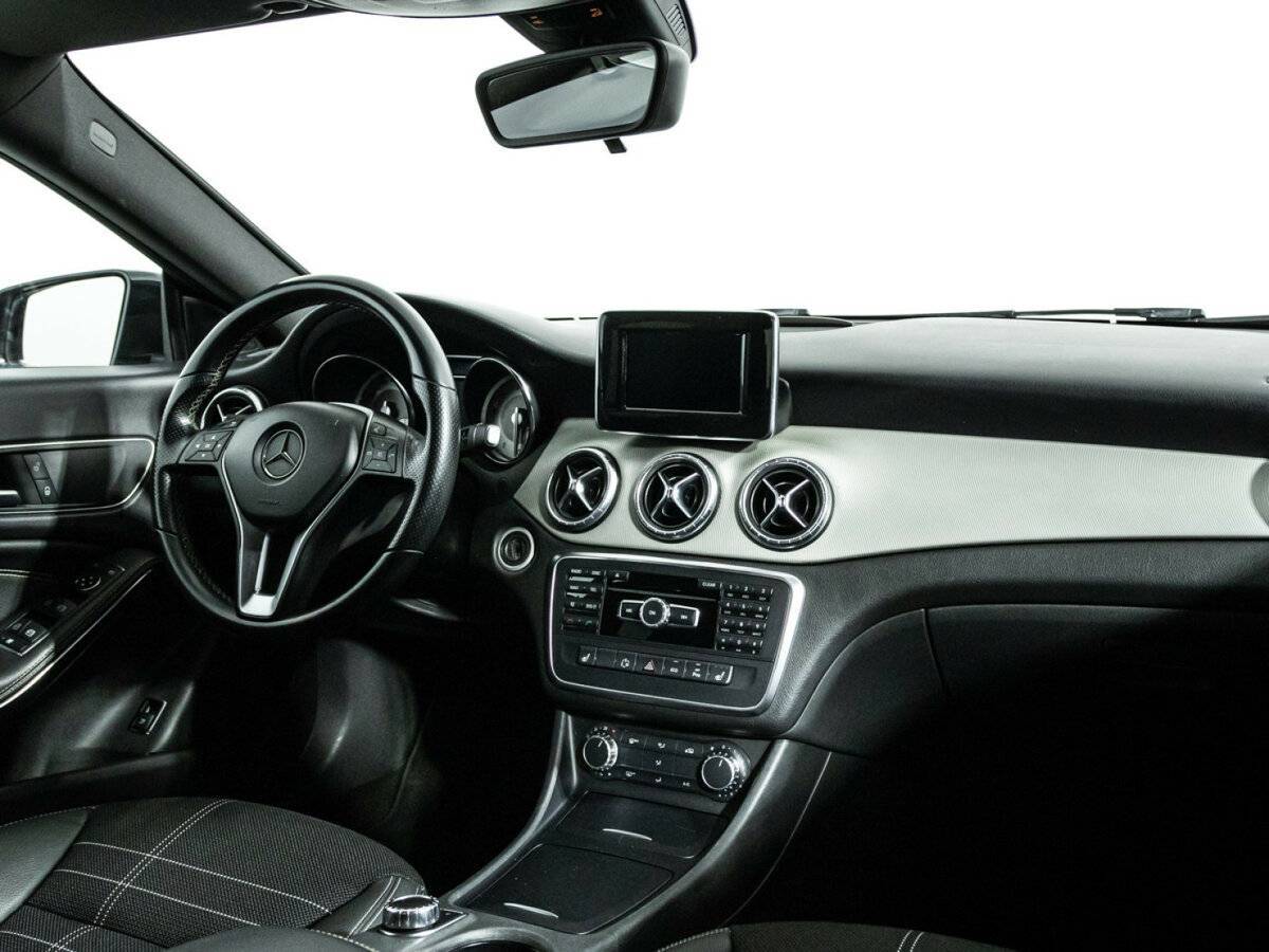 Mercedes-Benz CLA 200, 2014 Фото №9