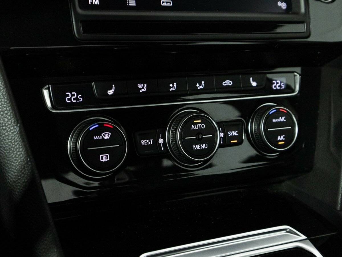 Volkswagen Passat, 2017 Фото №20