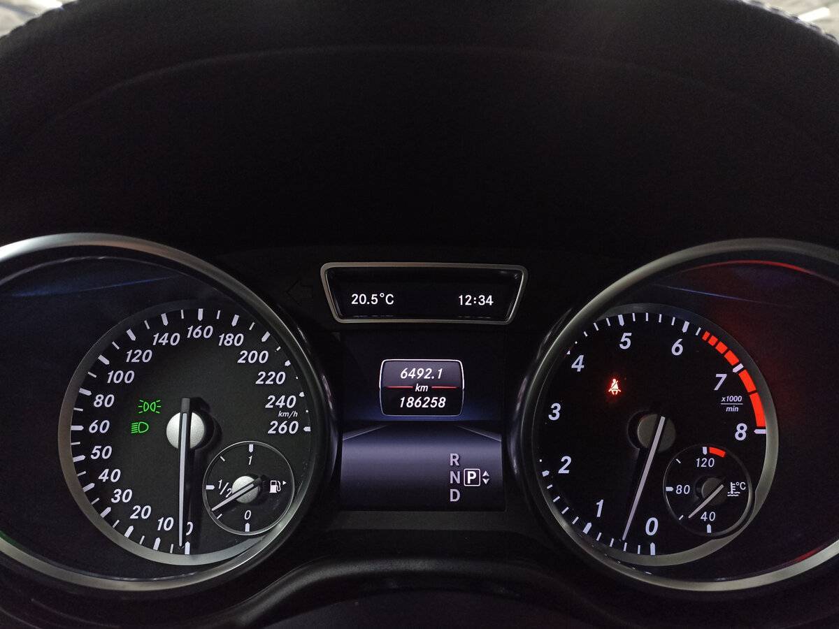 Mercedes-Benz M-Класс 500, 2014 Фото №13