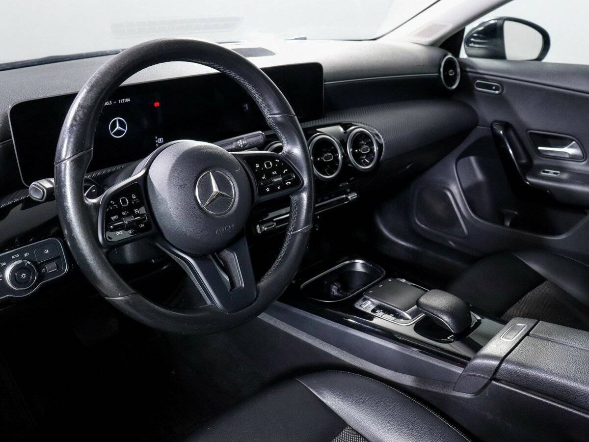Mercedes-Benz CLA 200, 2019 Фото №14