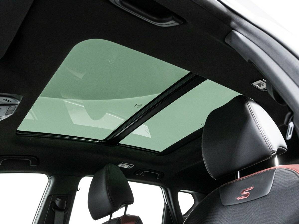 Geely Coolray, 2023 Фото №15