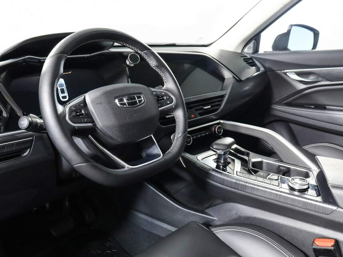 Geely Tugella, 2022 Фото №14