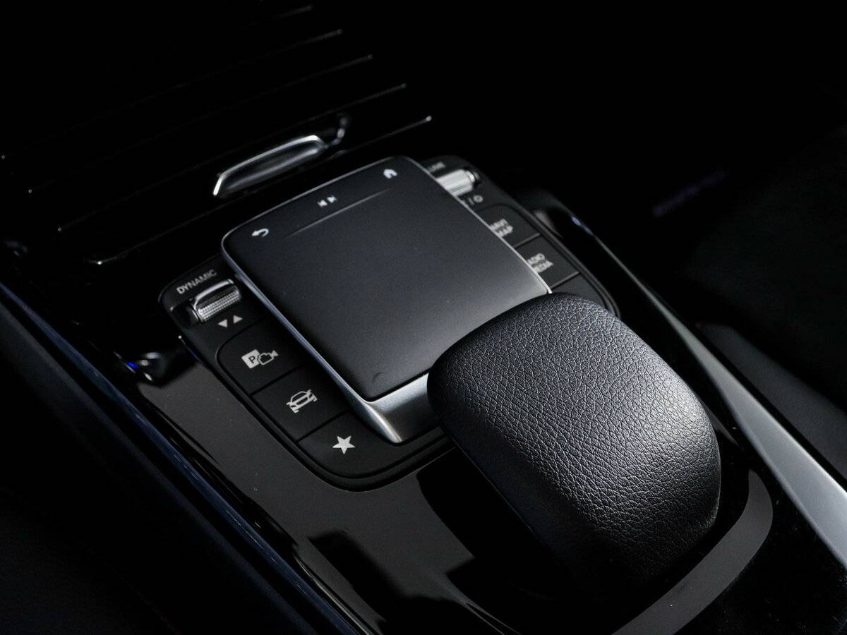 Mercedes-Benz CLA 200, 2021 Фото №20