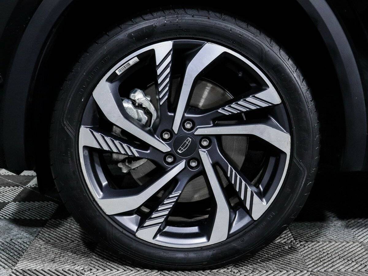 Geely Monjaro, 2023 Фото №15