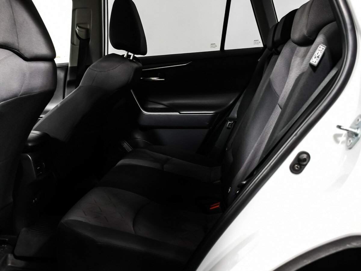 Toyota RAV4, 2021 Фото №14