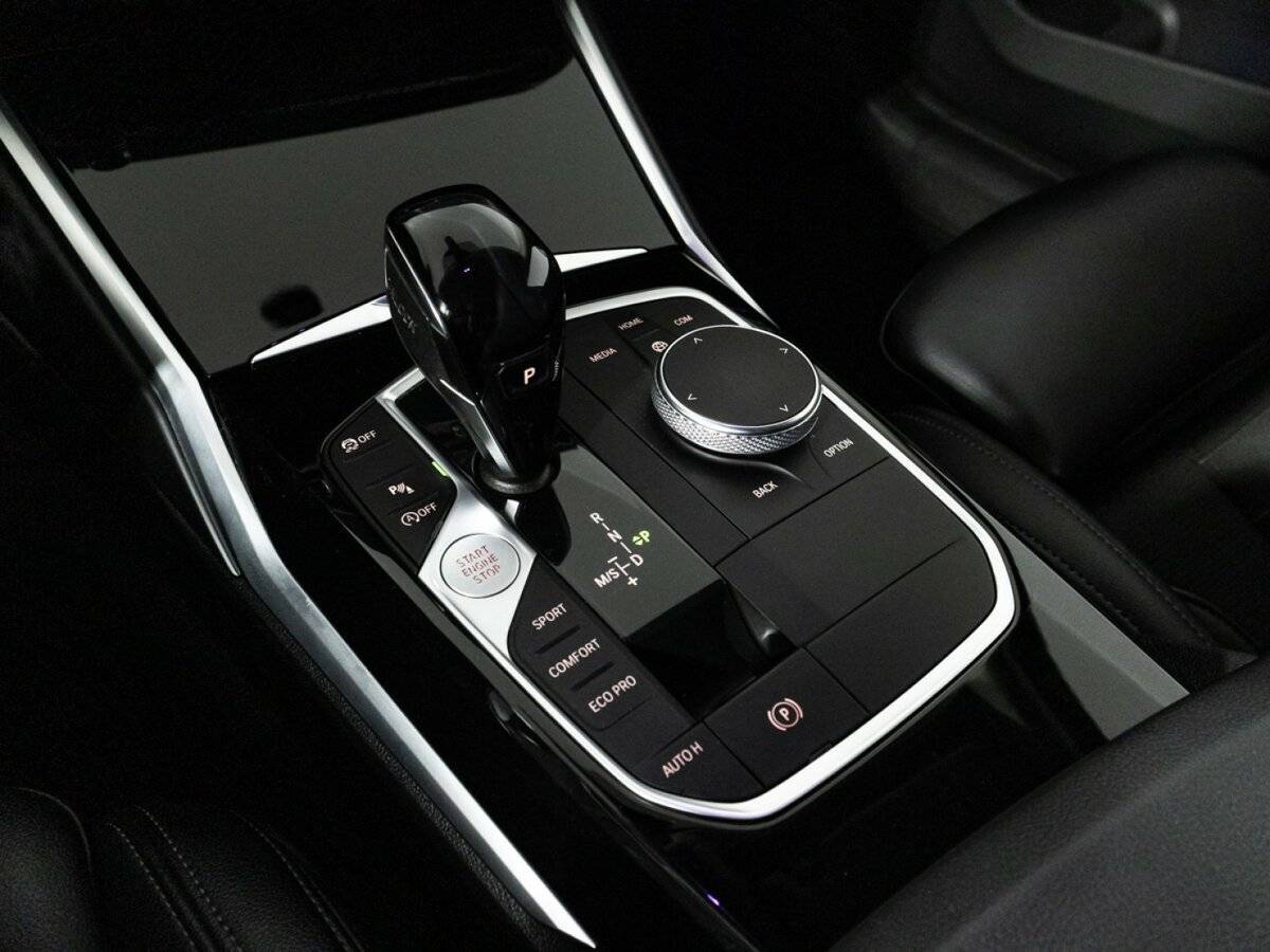 BMW 3 серии 318d, 2019 Фото №18