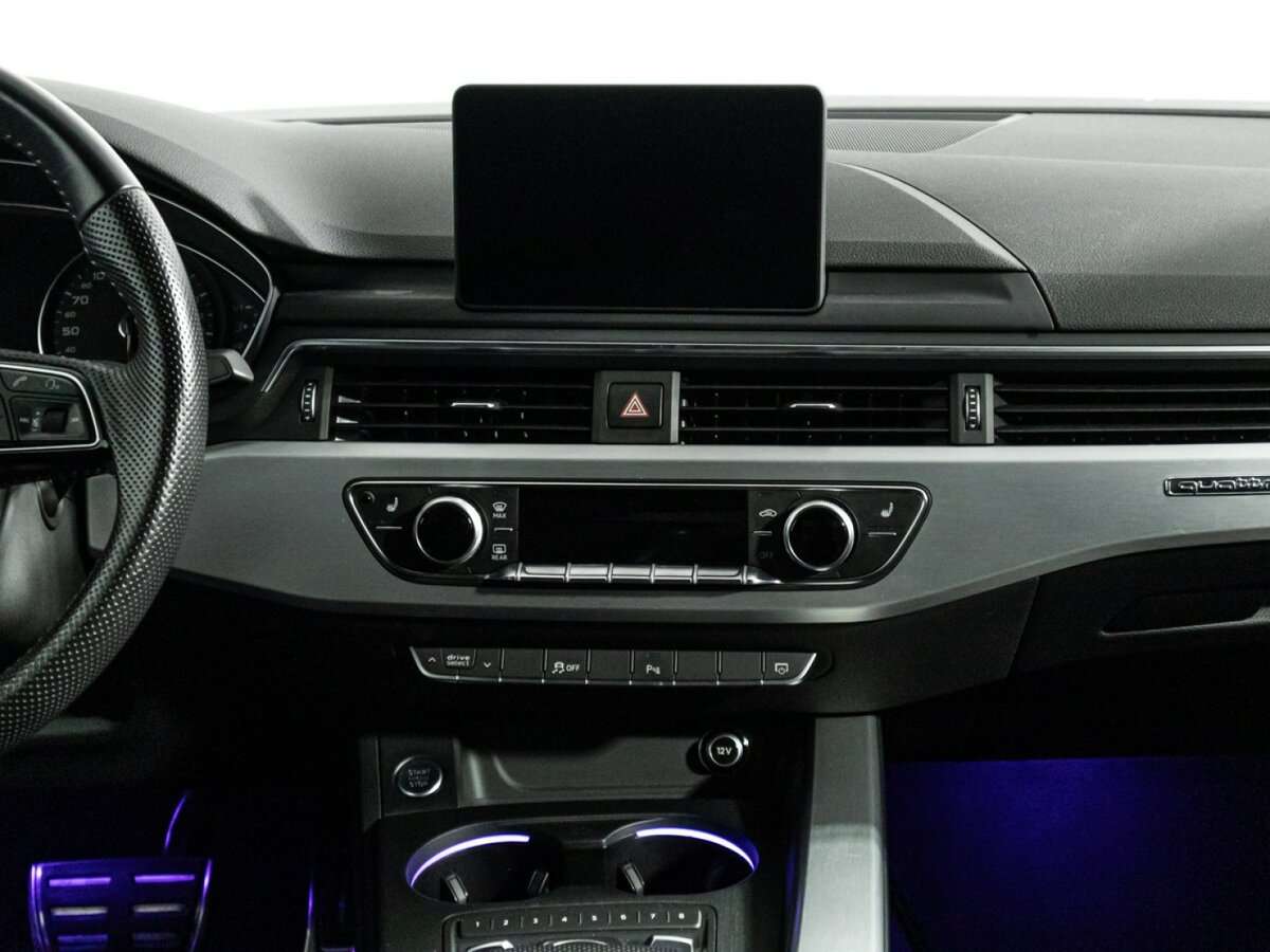 Audi A4, 2019 Фото №14