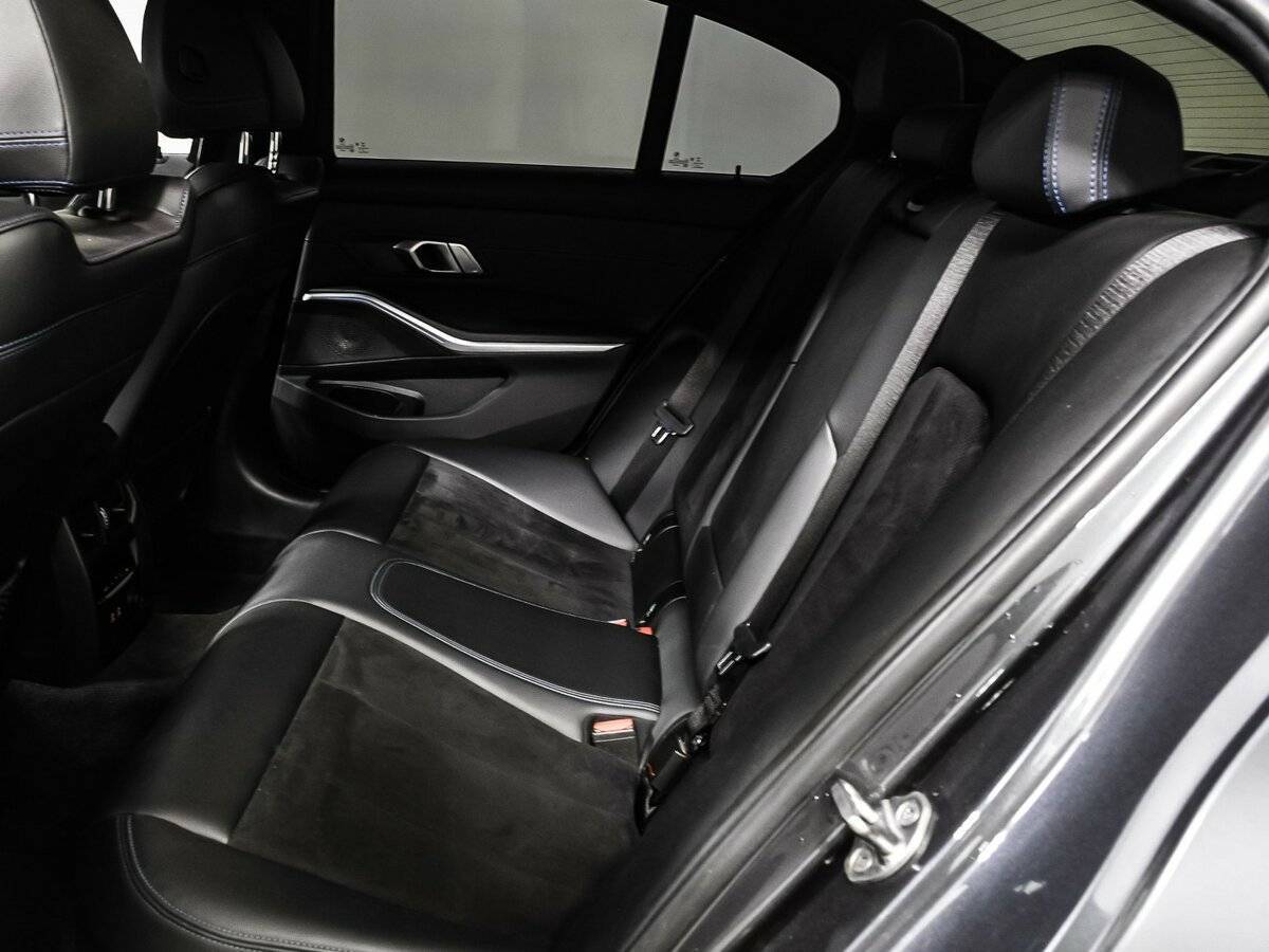 BMW 3 серии 320d xDrive, 2019 Фото №14
