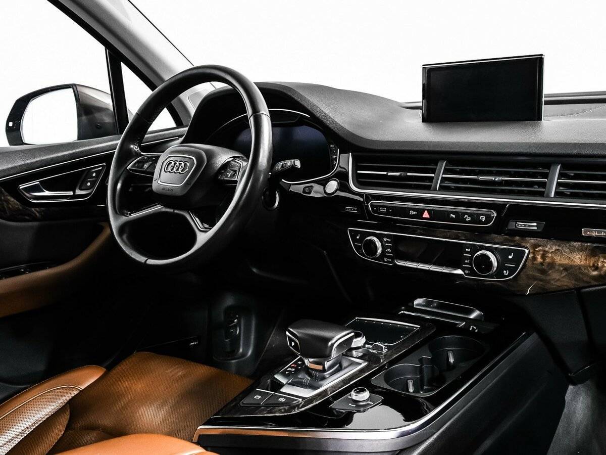 Audi Q7, 2015 Фото №9