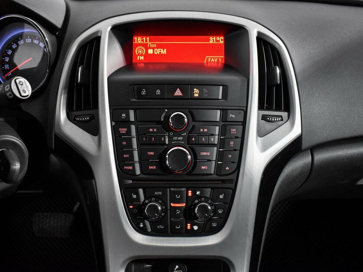 Opel Astra GTC, 2012 Фото №15