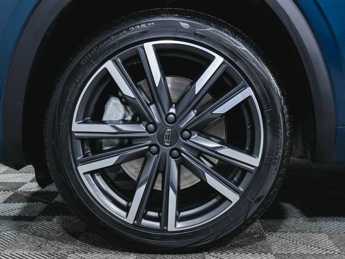 Geely Monjaro, 2023 Фото №15