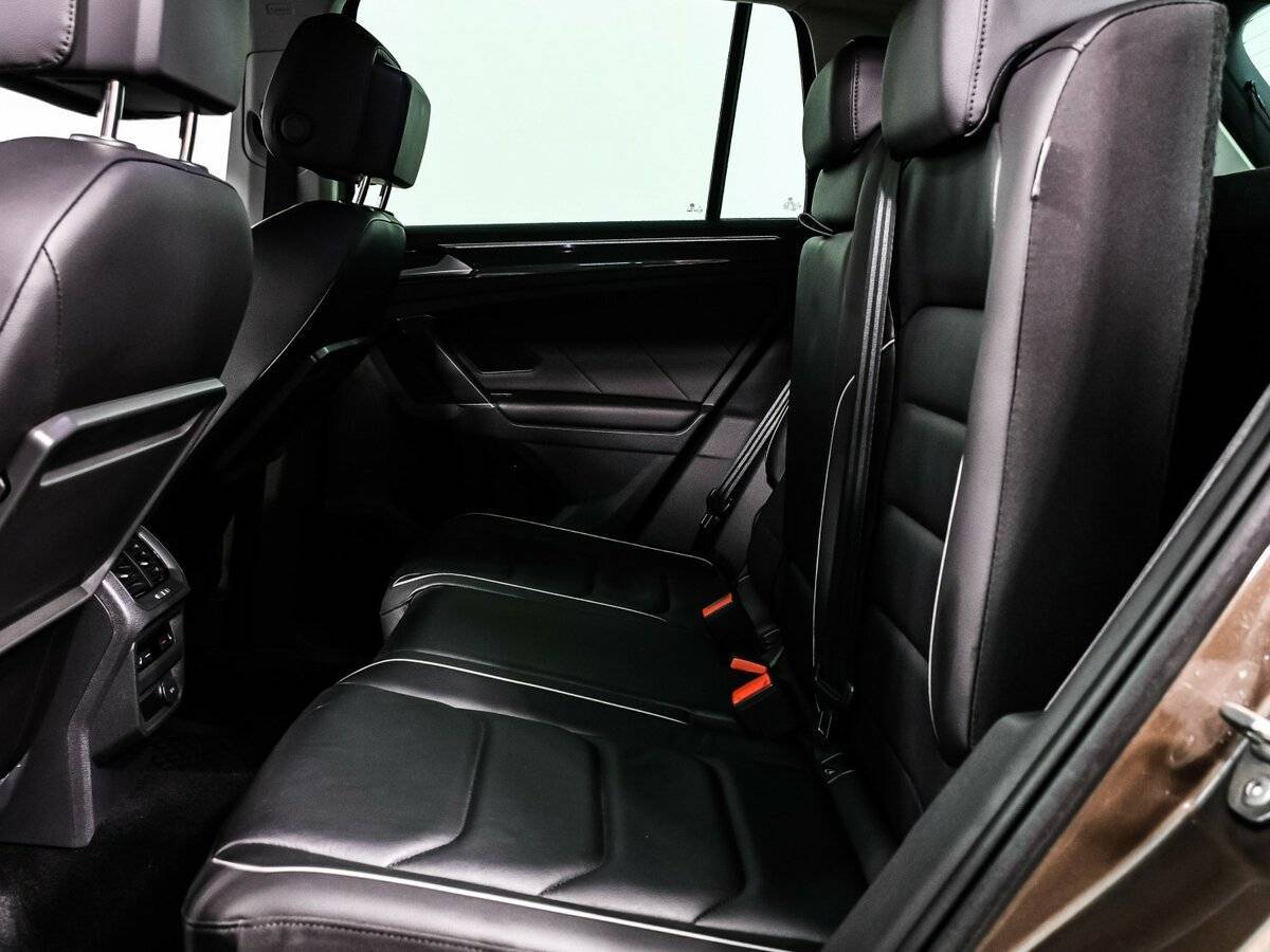 Volkswagen Tiguan, 2017 Фото №12