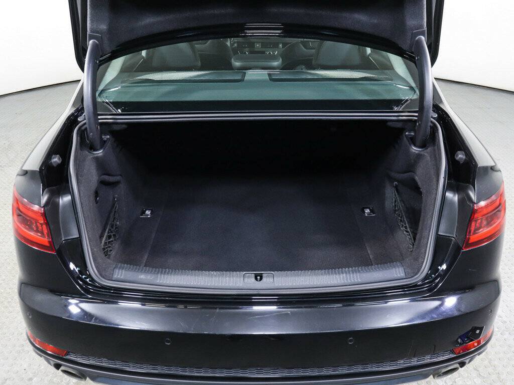 Audi A4, 2017 Фото №9