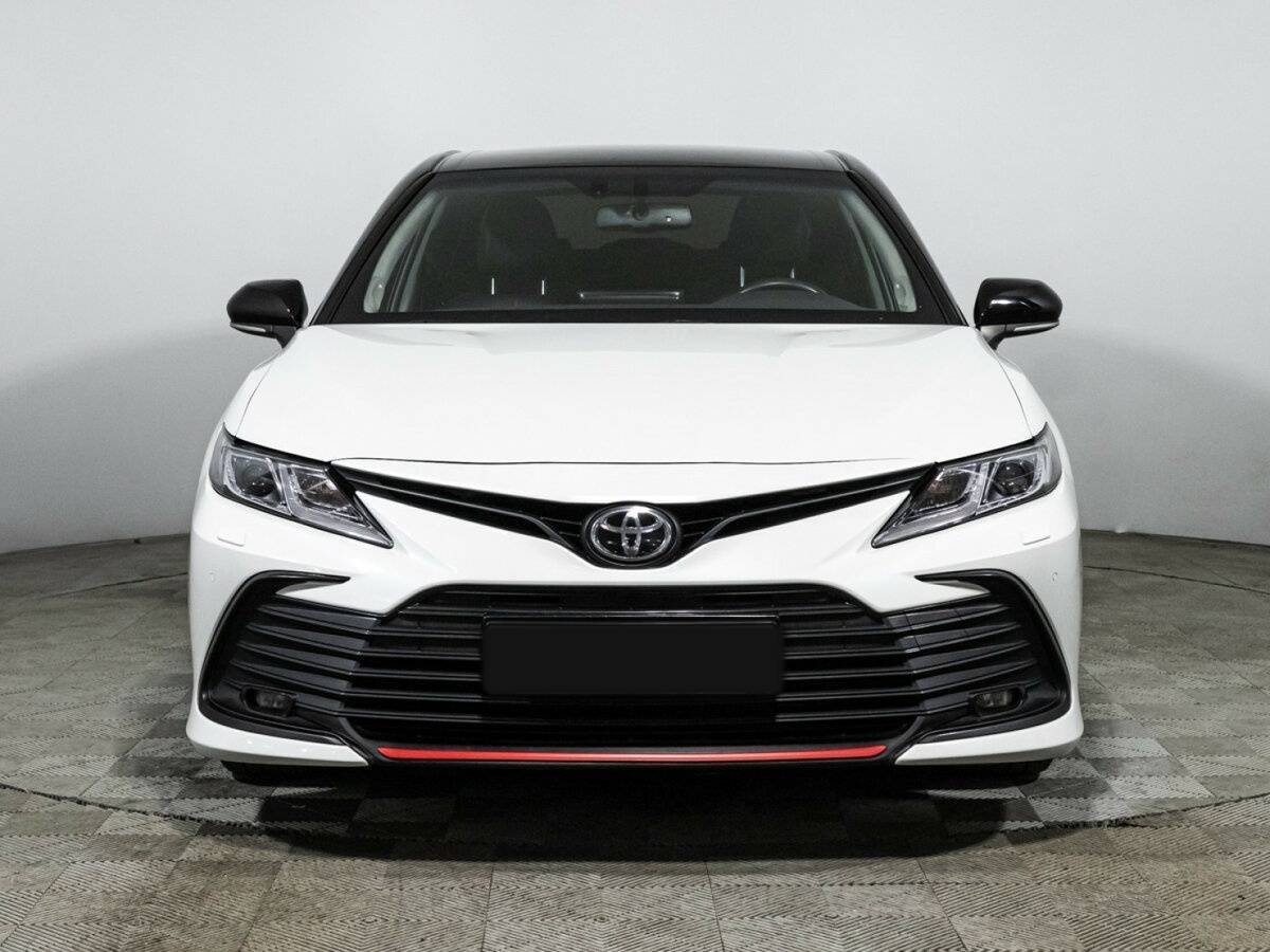 Toyota Camry, 2021 - 71 673 км. | Фото №2
