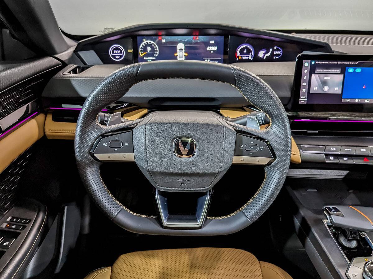 Changan UNI-V, 2023 Фото №22