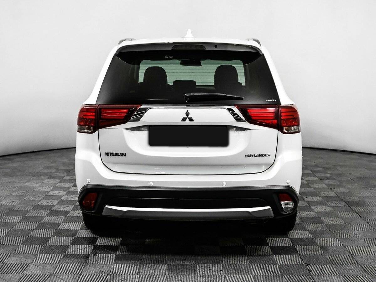 Mitsubishi Outlander, 2017 - 72 468 км. | Фото №6