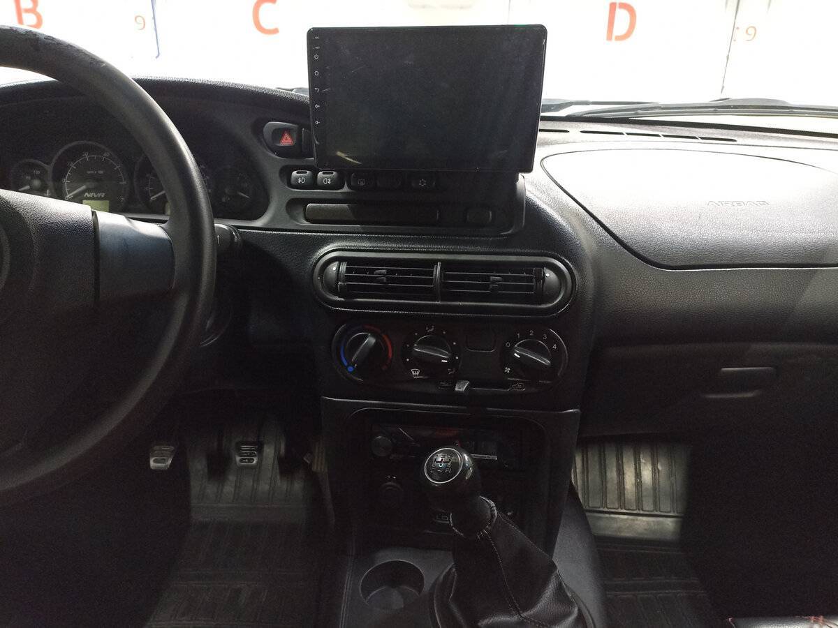 Chevrolet Niva, 2018 Фото №15