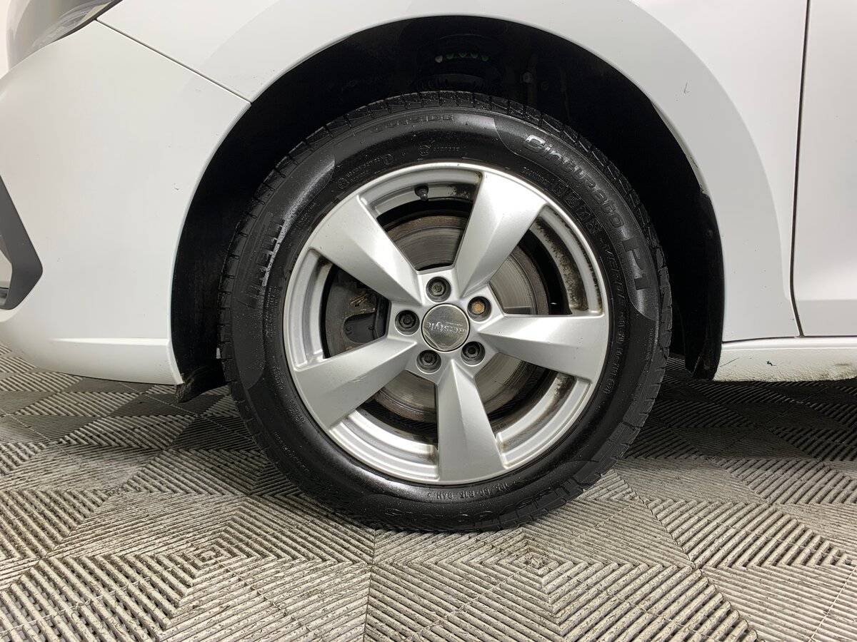 Volkswagen Polo, 2021 Фото №9