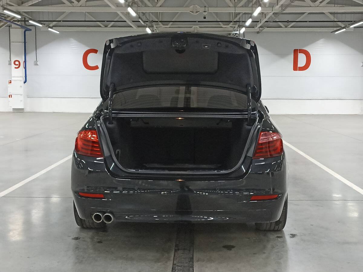 BMW 5 серии 530d xDrive, 2016 Фото №10