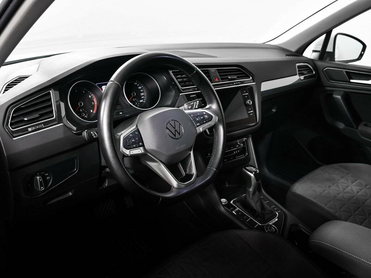 Volkswagen Tiguan, 2021 Фото №13