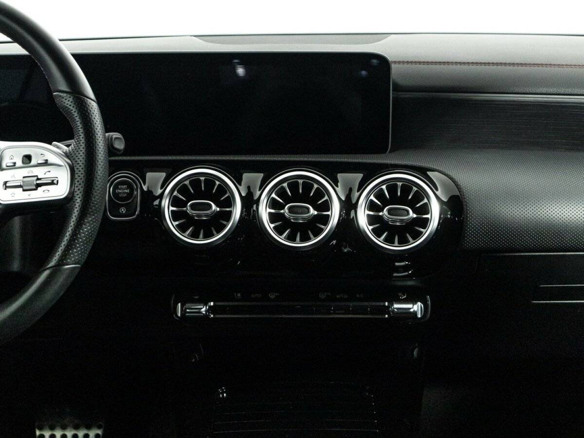 Mercedes-Benz CLA 250, 2019 Фото №14