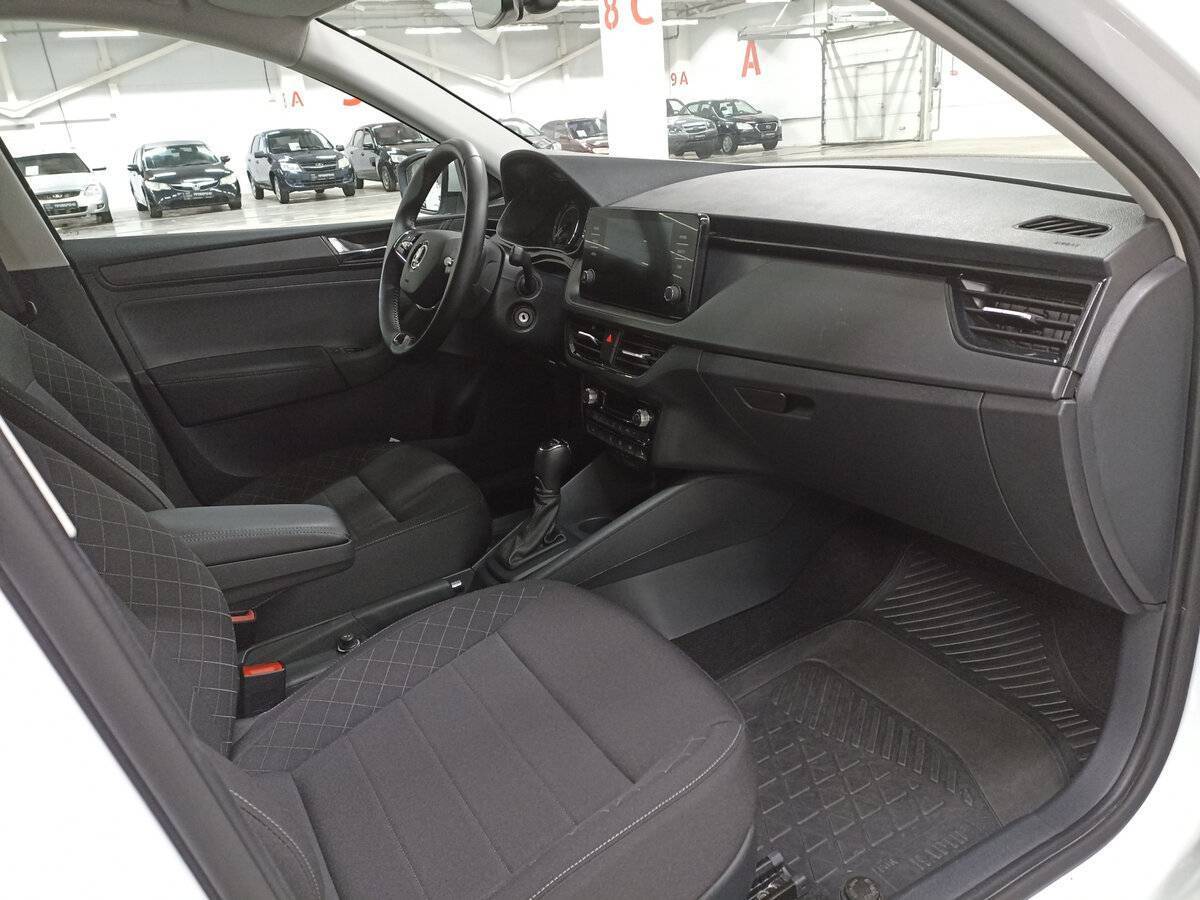 Skoda Rapid, 2022 Фото №11