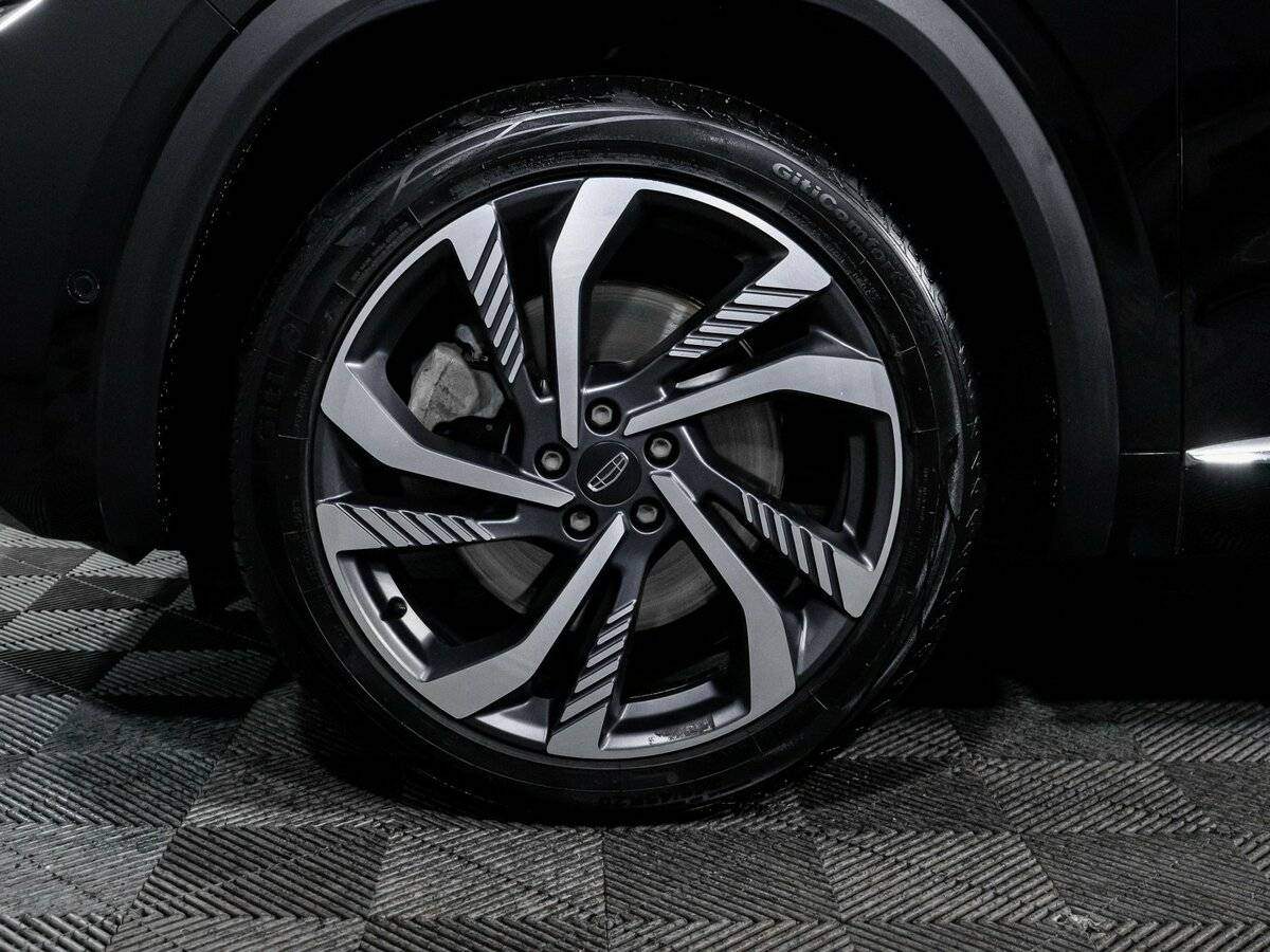 Geely Monjaro, 2023 Фото №15