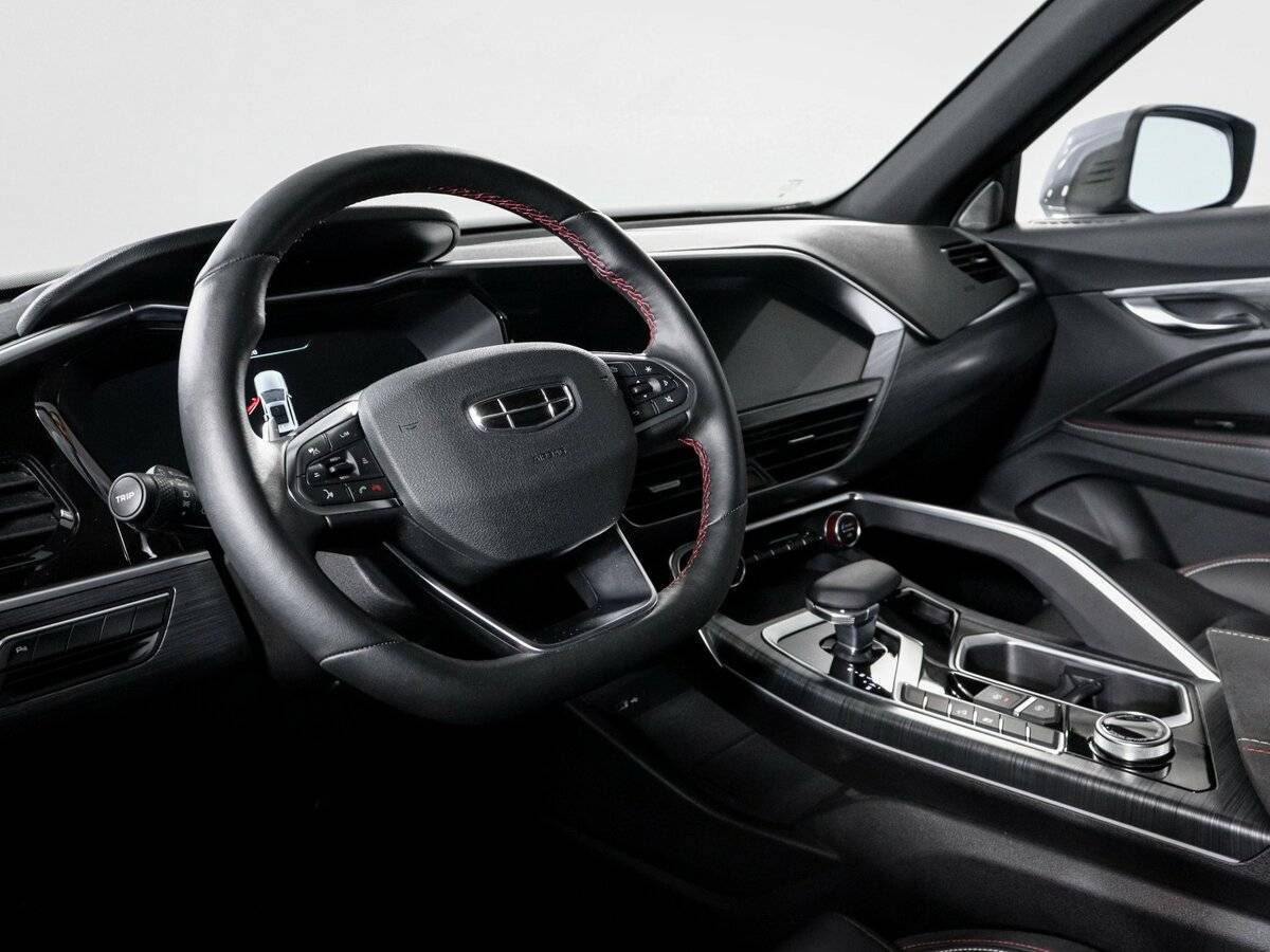Geely Tugella, 2024 Фото №14