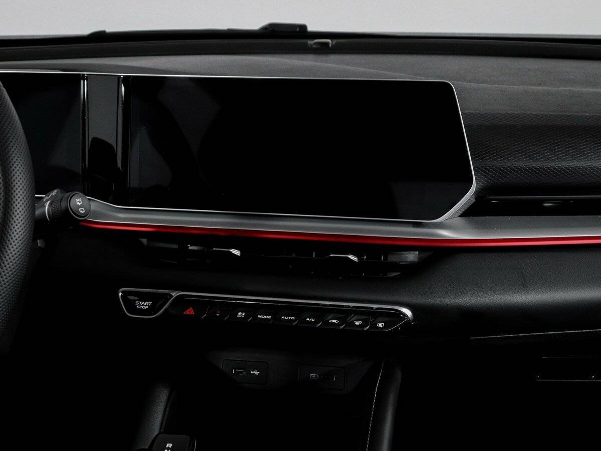 Geely Coolray, 2024 Фото №13