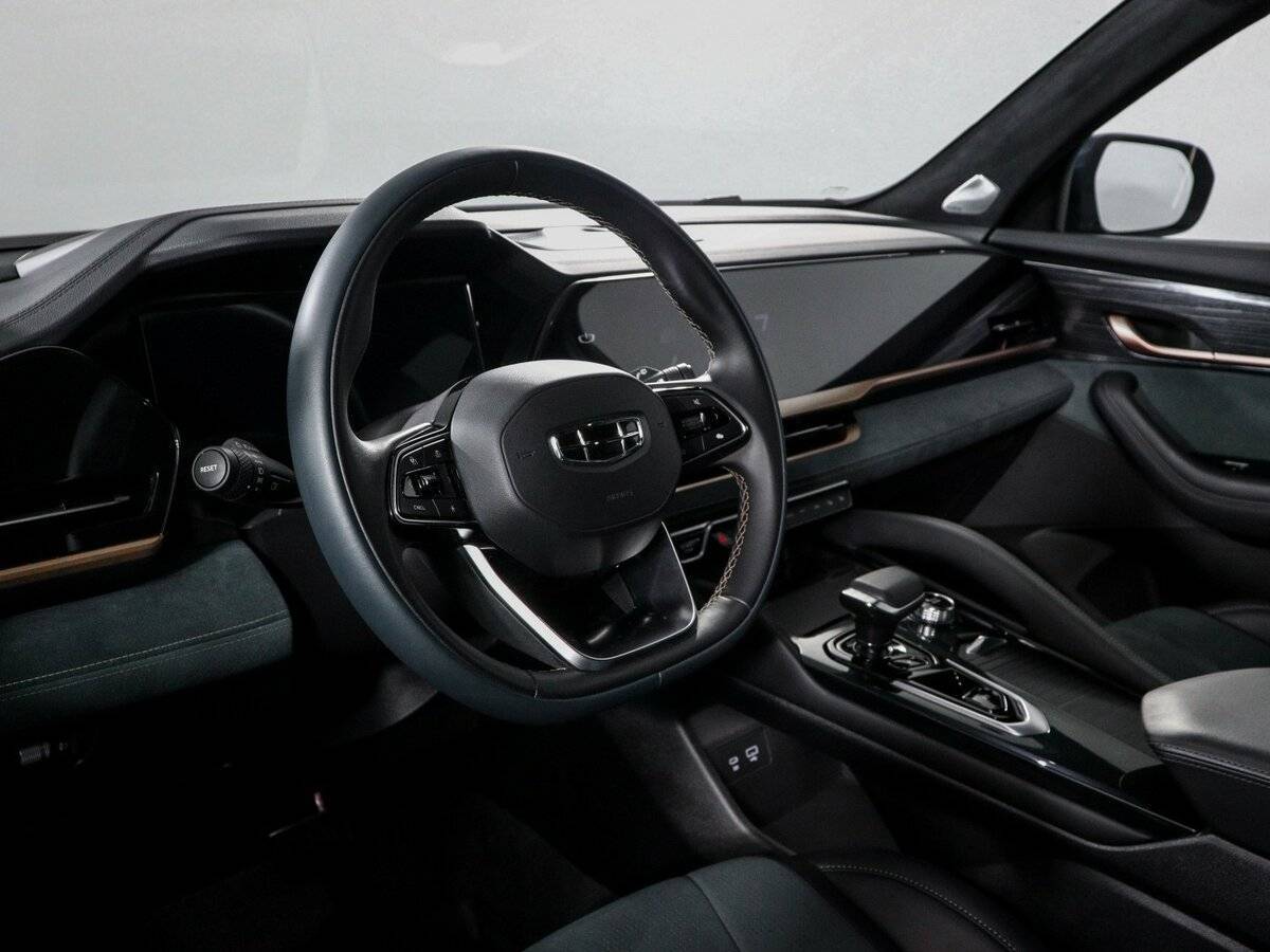 Geely Monjaro, 2023 Фото №13