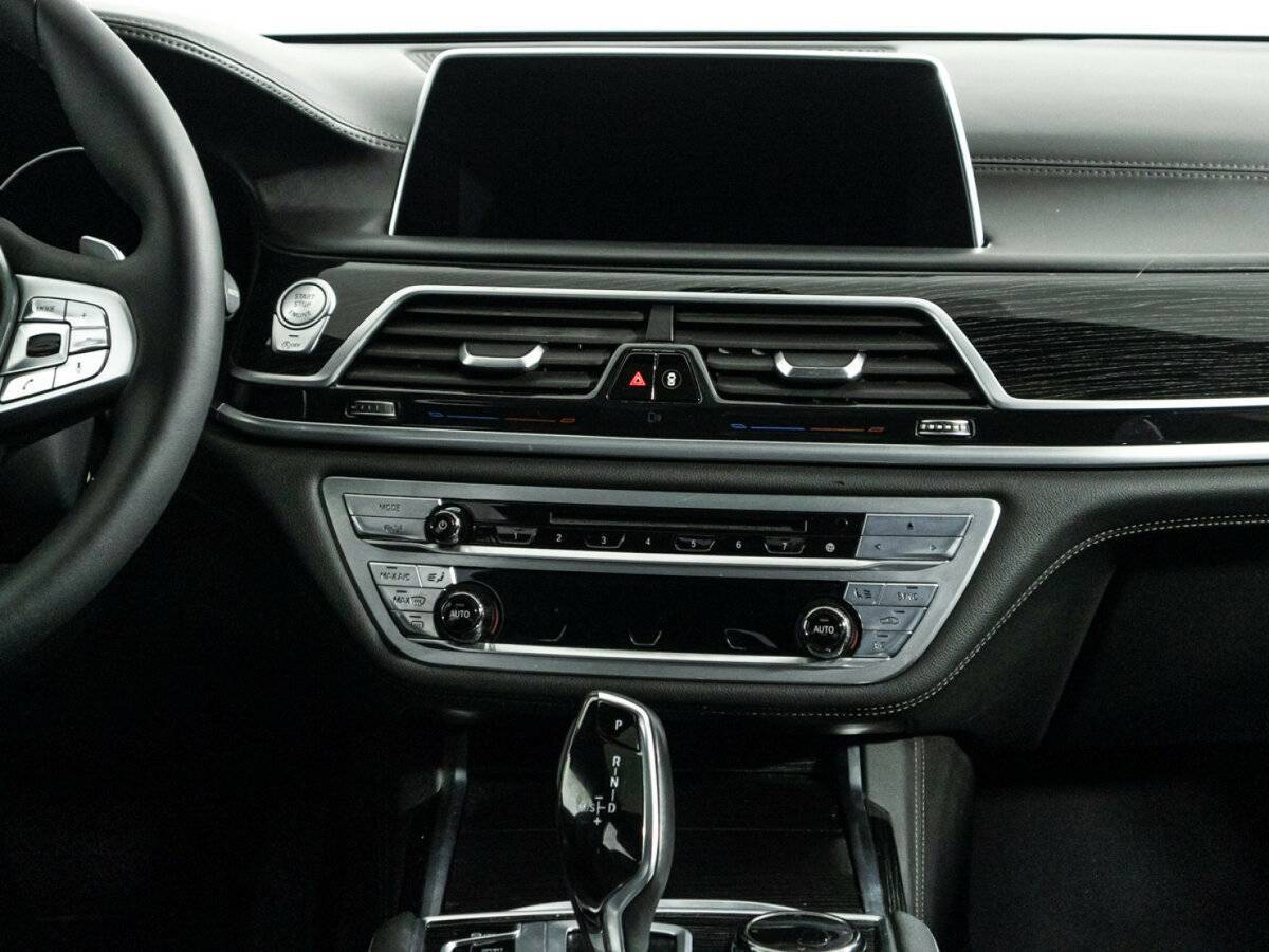 BMW 7 серии Long 730Ld xDrive, 2016 Фото №14