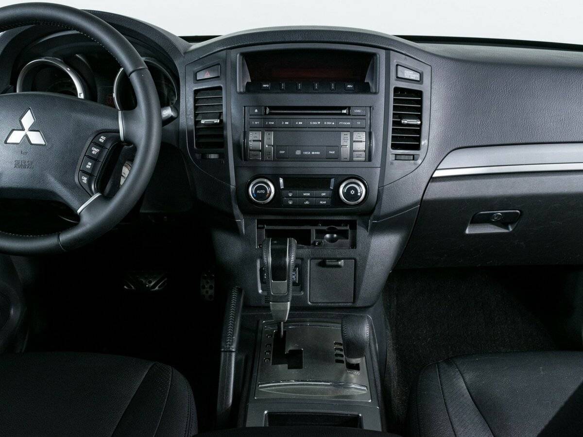 Mitsubishi Pajero, 2013 Фото №11