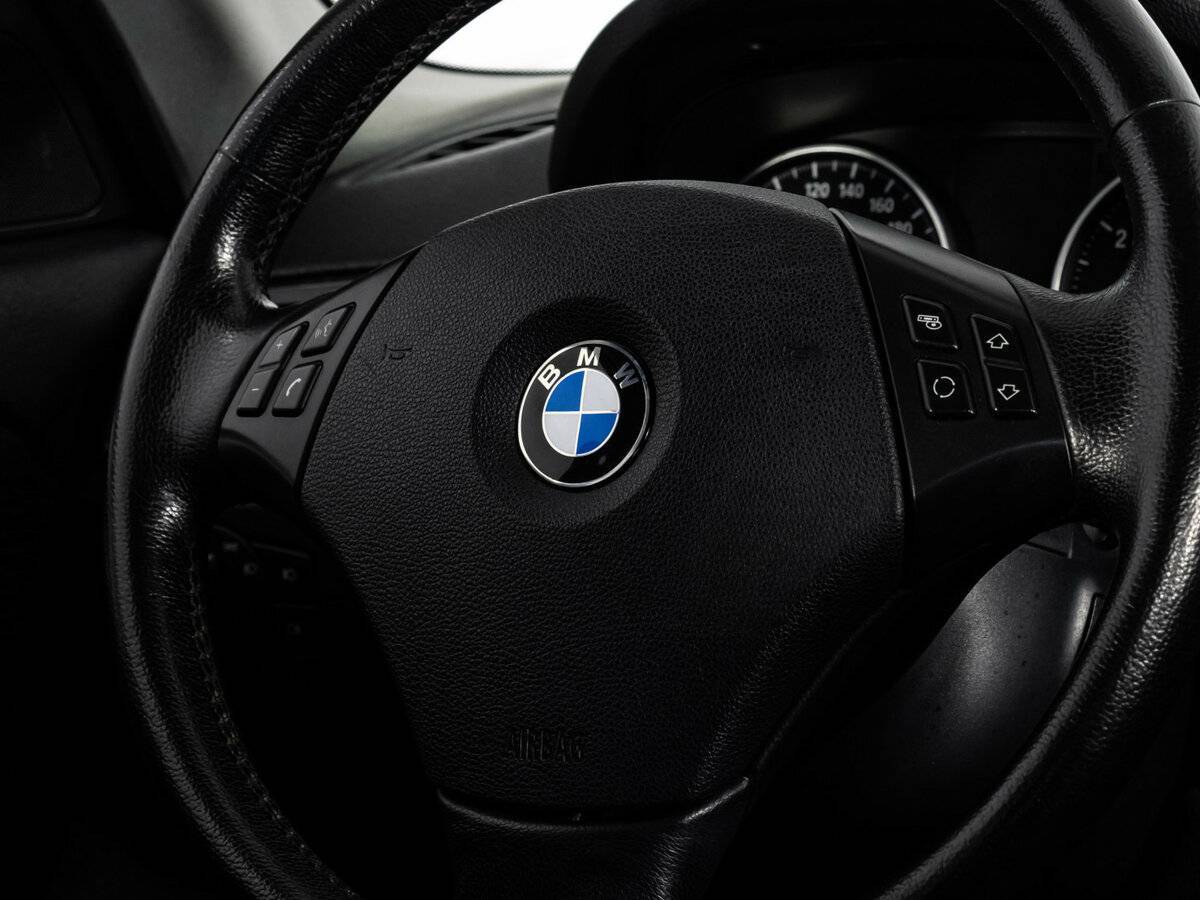 BMW X1 20i, 2014 Фото №14
