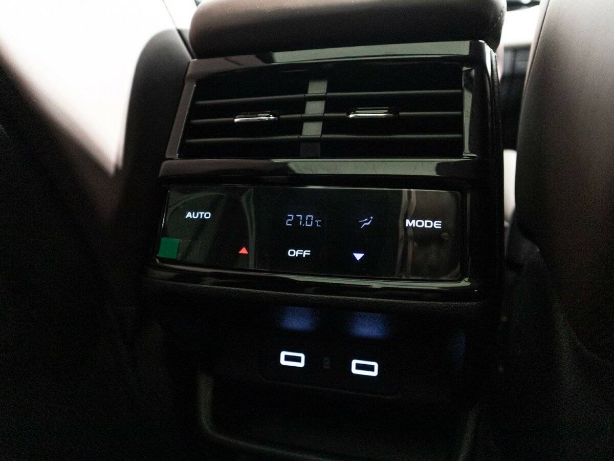 Geely Monjaro, 2023 Фото №24