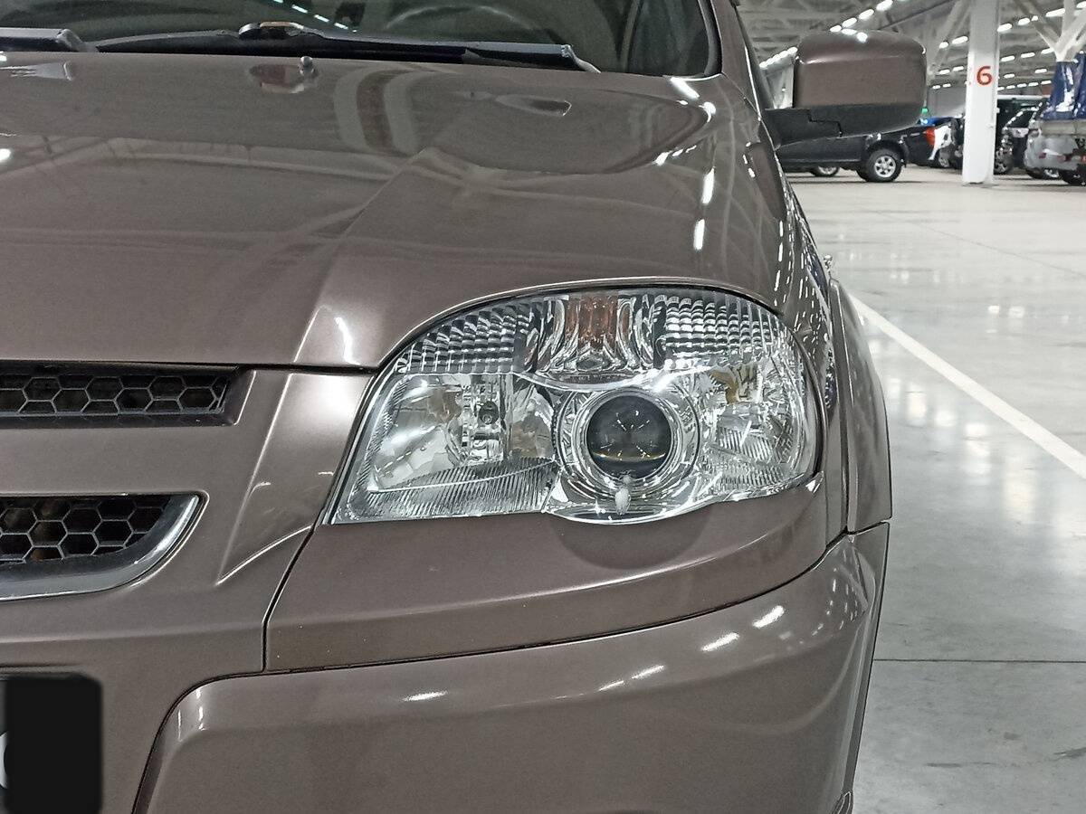 Chevrolet Niva, 2013 Фото №17