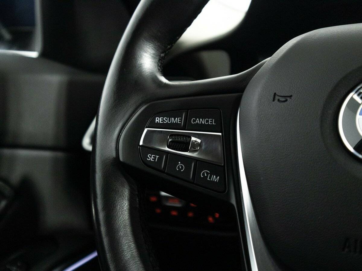 BMW 3 серии 318i, 2020 Фото №21