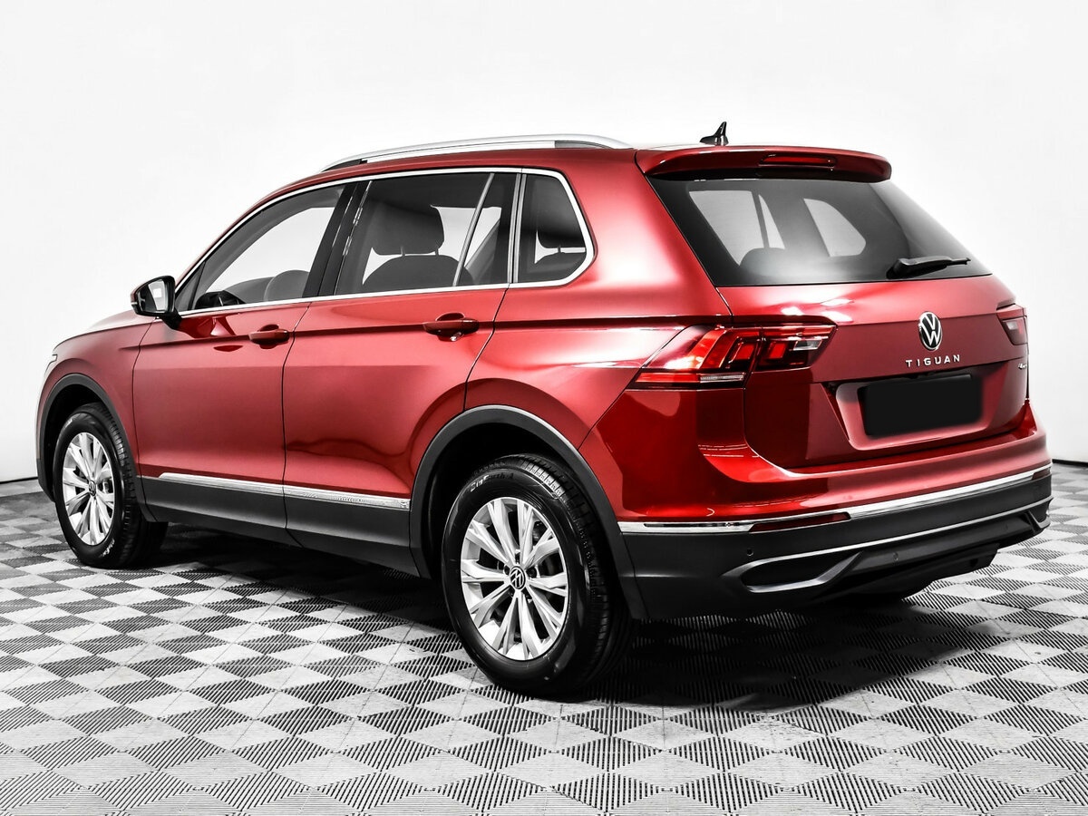 Volkswagen Tiguan II Рестайлинг, 2020 Фото №7
