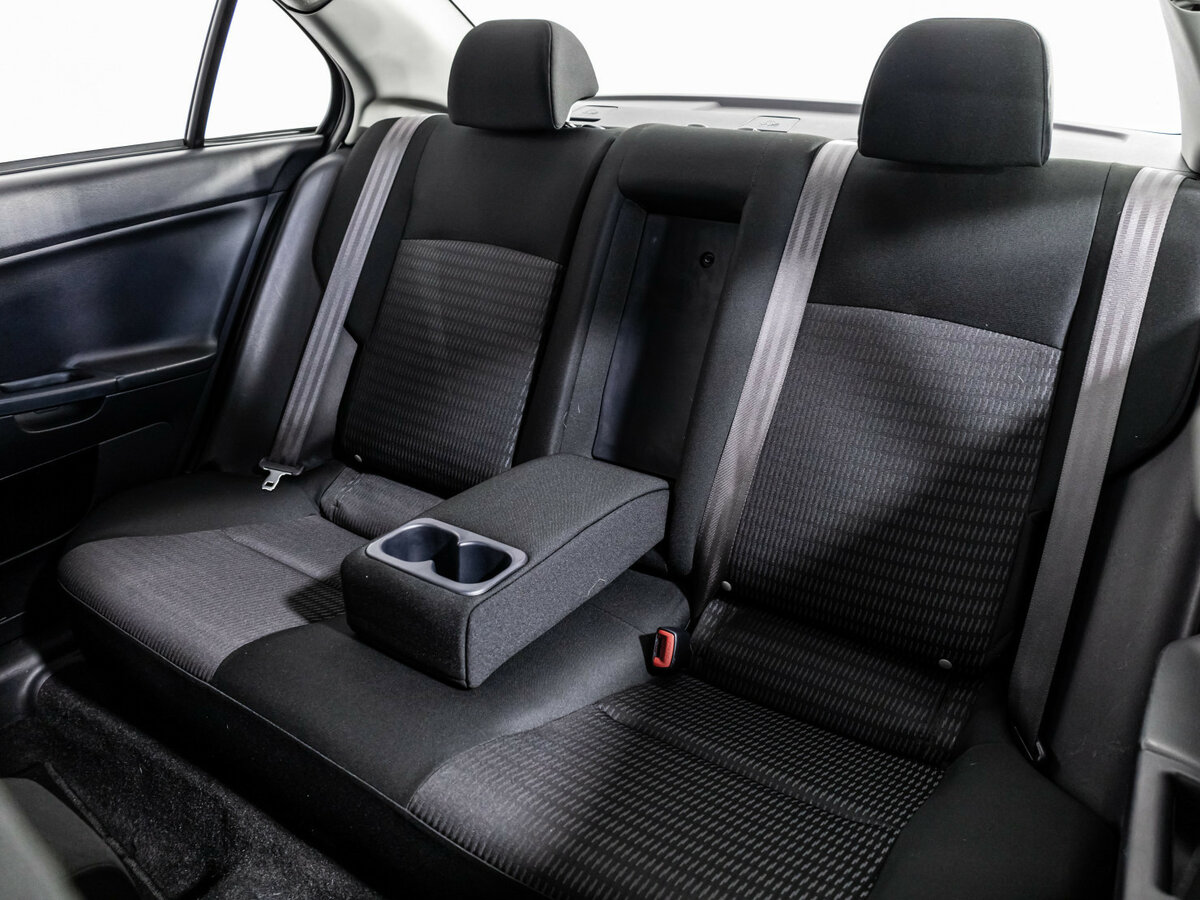 Mitsubishi Lancer X Рестайлинг, 2012 Фото №12